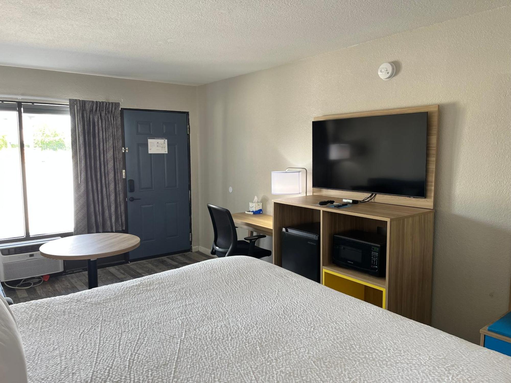 Days Inn By Wyndham Branson Ozarks Exteriör bild