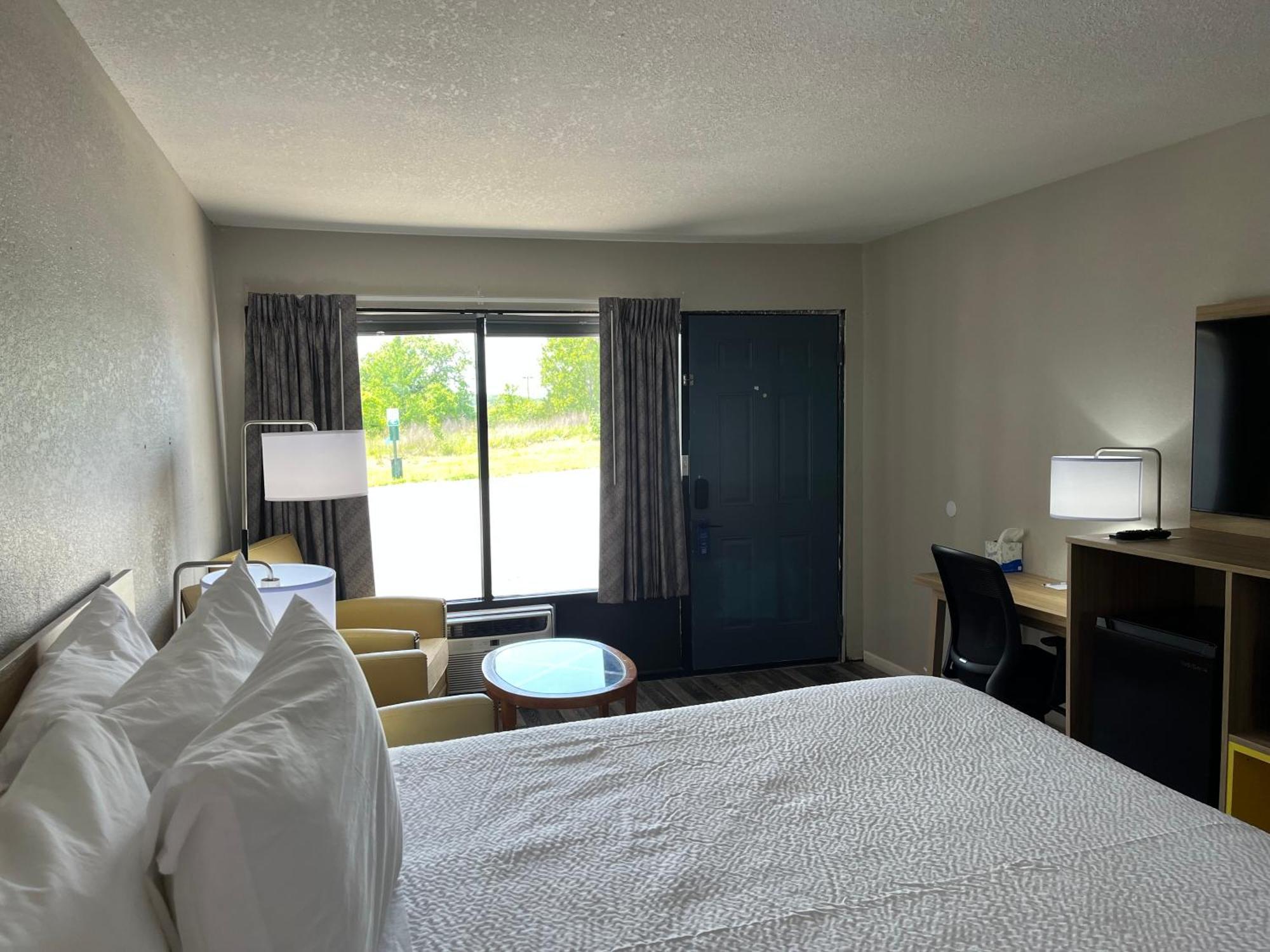 Days Inn By Wyndham Branson Ozarks Exteriör bild